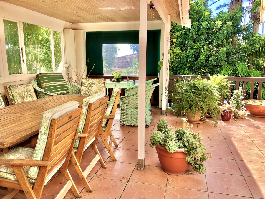 5 Bedroom Property for Sale in Kenton On Sea Eastern Cape